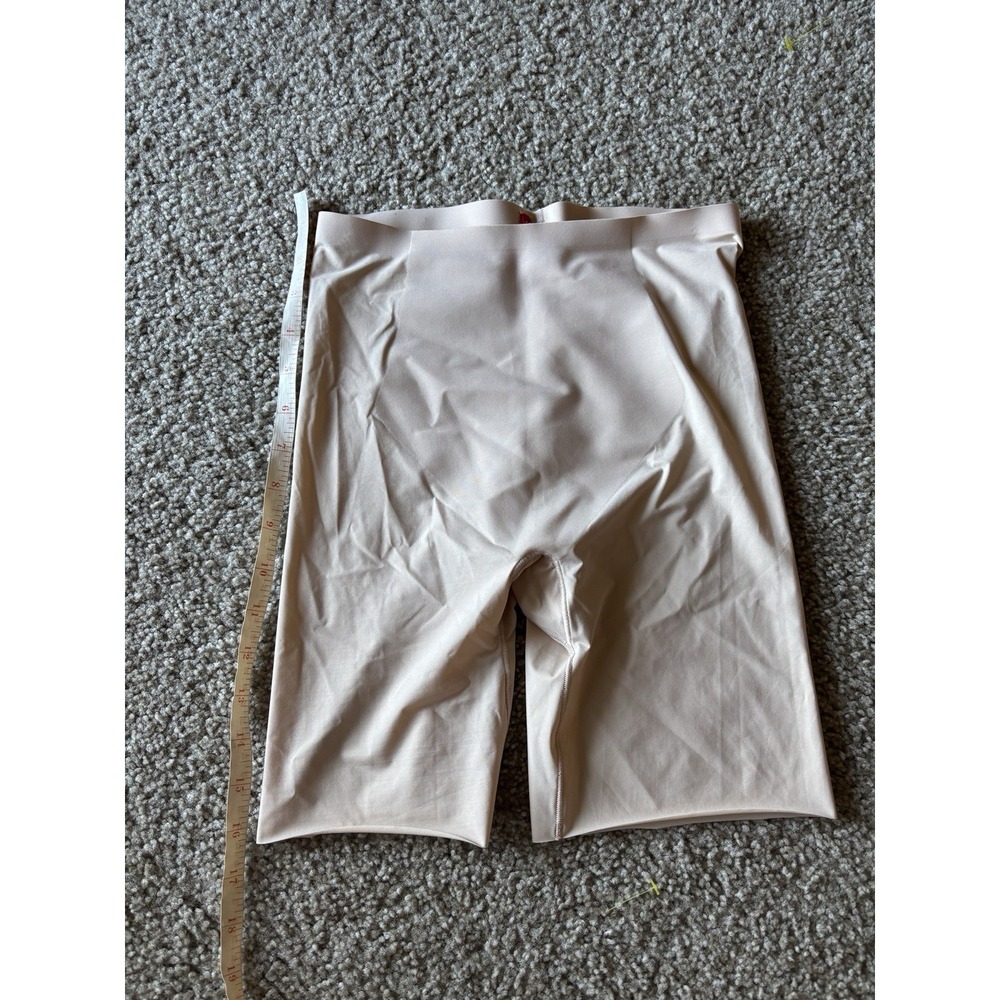 SPANX Womens Small Beige Shorts Shapewear Casual Shaping Stretch Neutral Nude - Picture 6 of 7